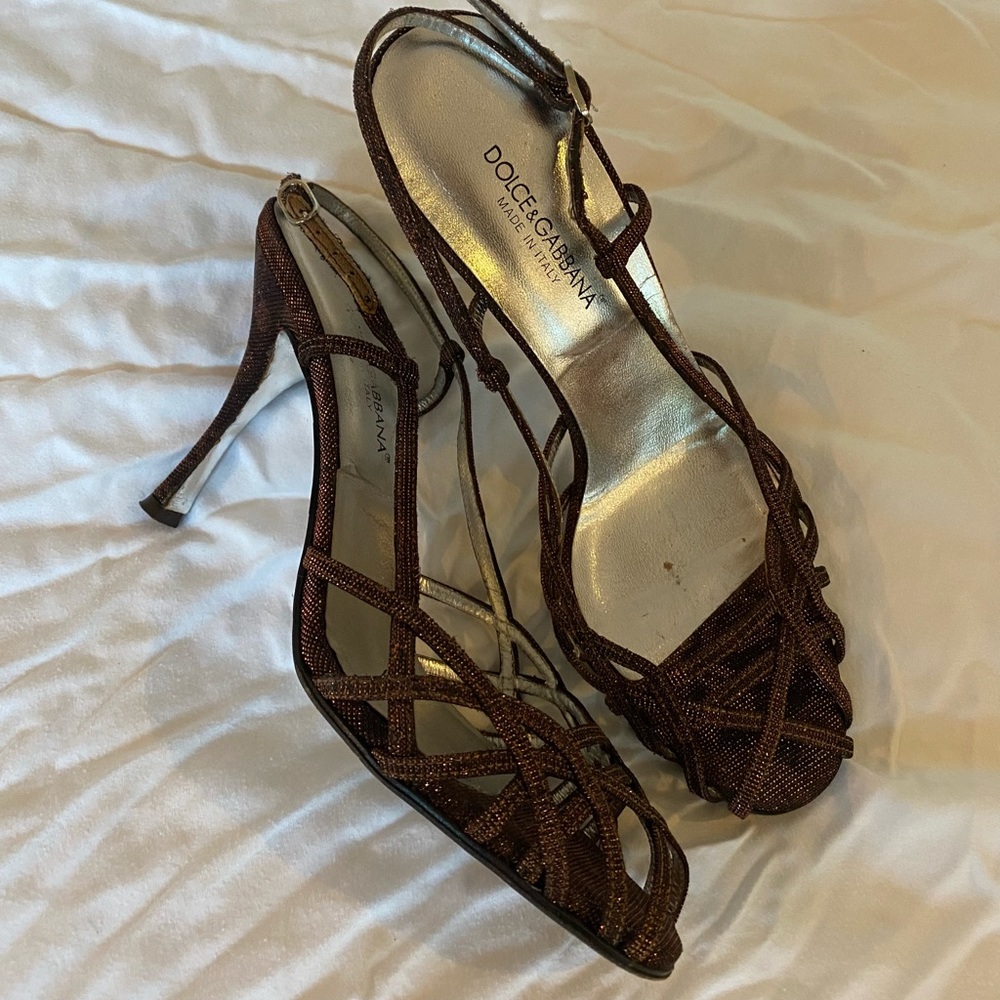 Dolce & Gabbana kitten heel